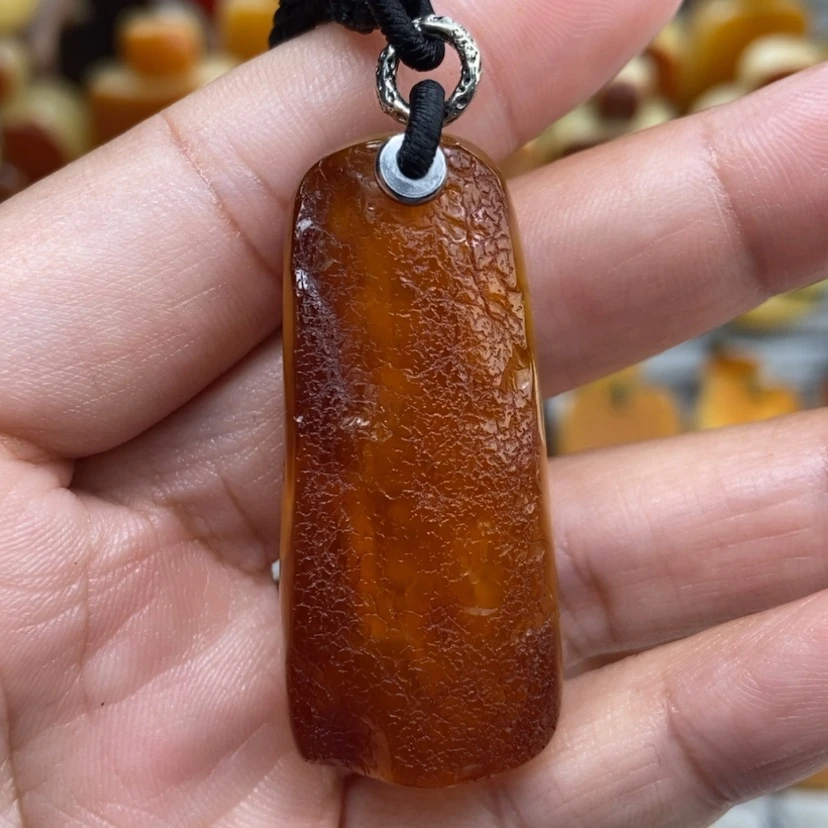 【闪购商品】琥珀颈饰未镶嵌