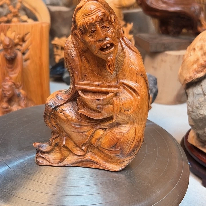 柏木摆件的设计和制作