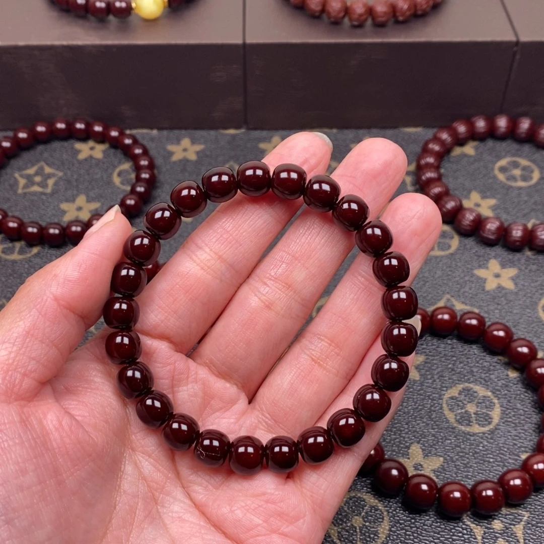 Z***.吊坠猴头核桃猴头老型8