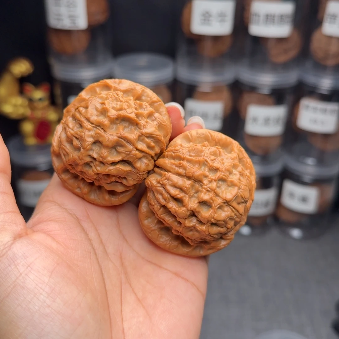 l***o文玩核桃把件龙鼎