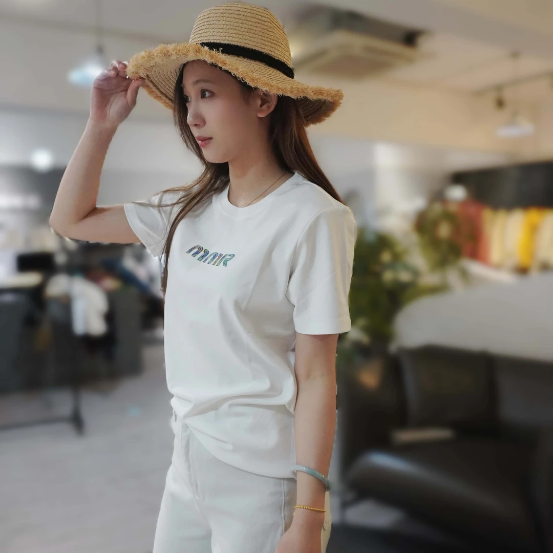 贴布绣短袖圆领T恤潮流时尚女款白色夏季