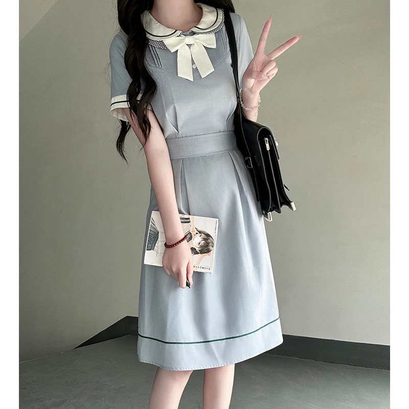 知夏】布丁熊原创JK制服白色娃娃领学院风刺绣收腰绑带连衣裙女夏