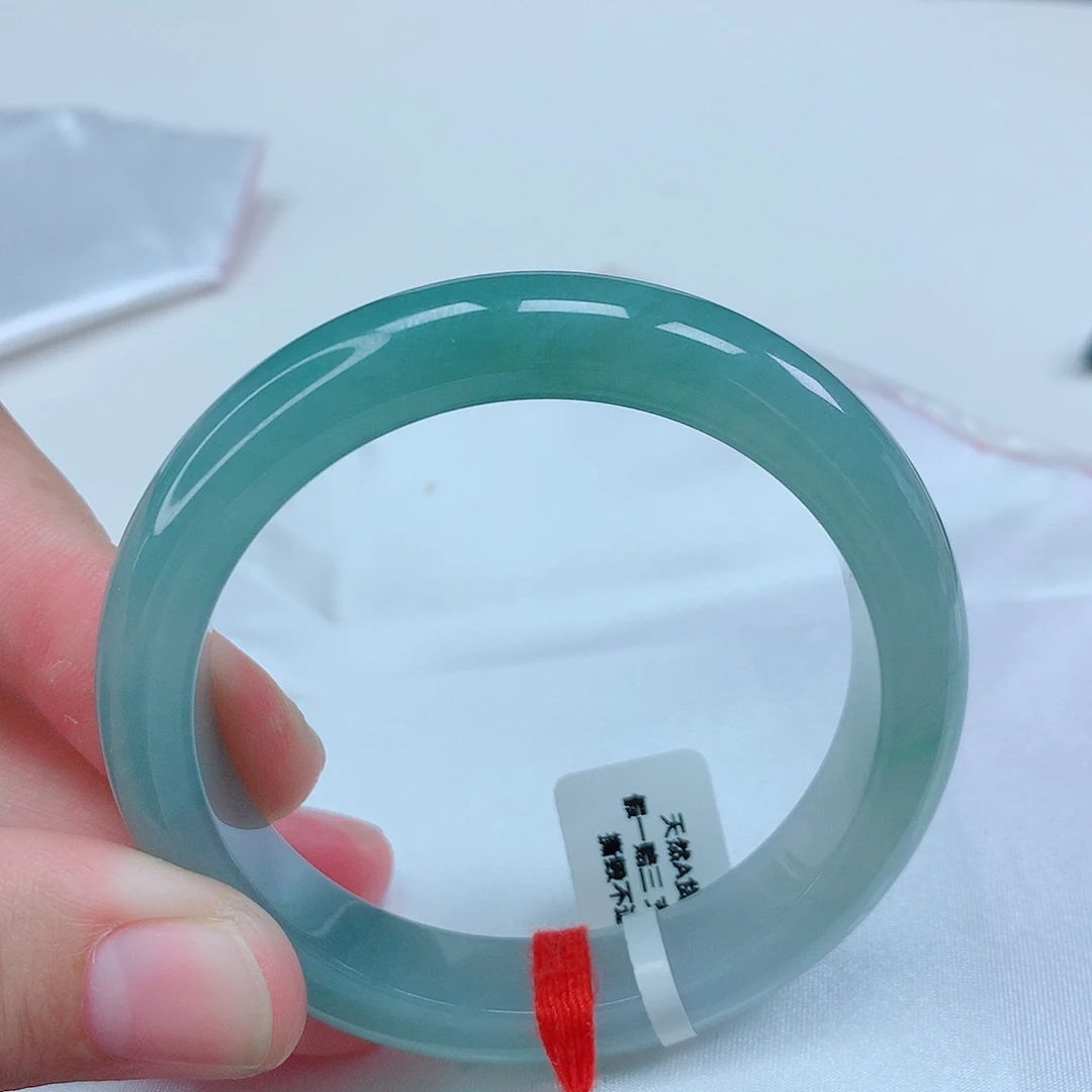 安***马翡翠未镶嵌手镯53圈口