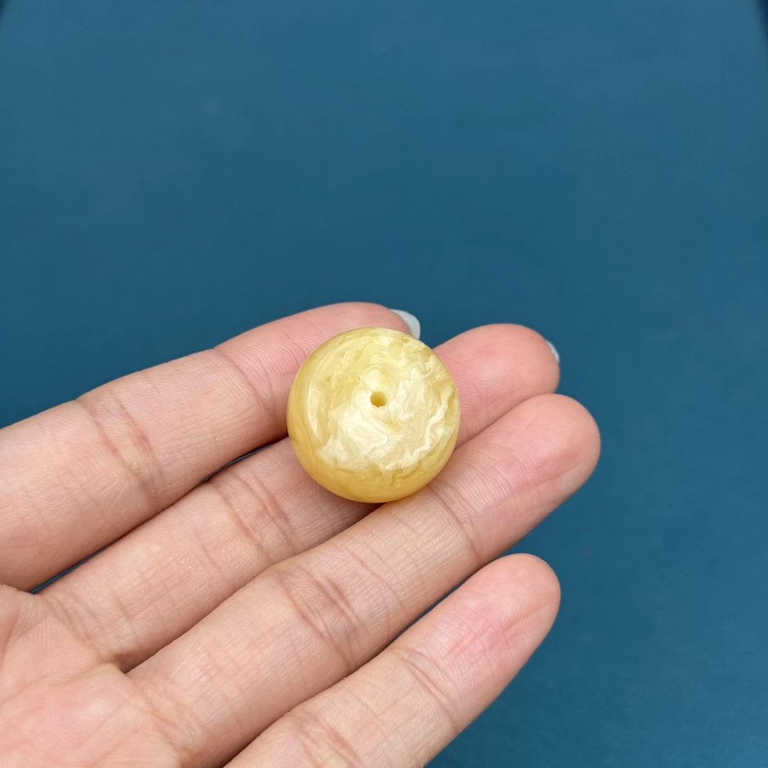 Y1255天然原矿蜜蜡 鸡油黄墩子 20.3*12.5mm 抖音基地质检发货