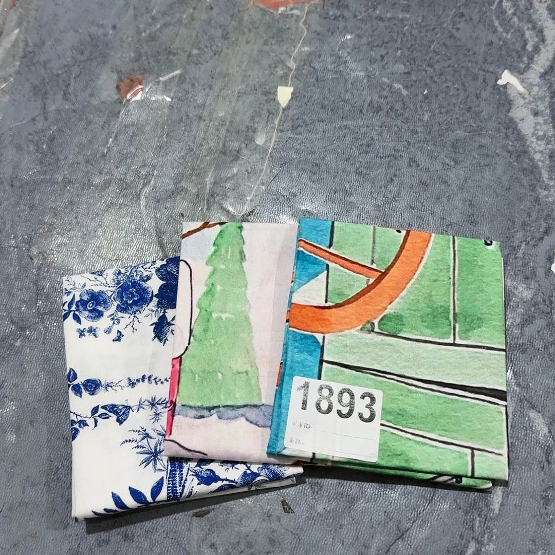 三片出纯棉品牌小布块45*53厘米