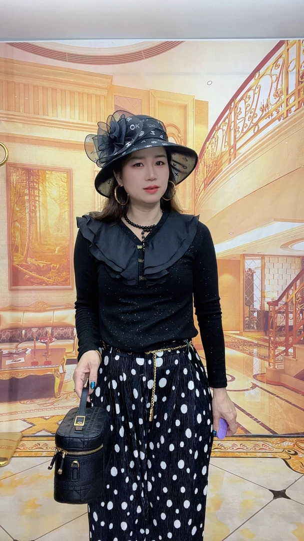 23156荷叶边减龄打底弹力修身显瘦V领上衣