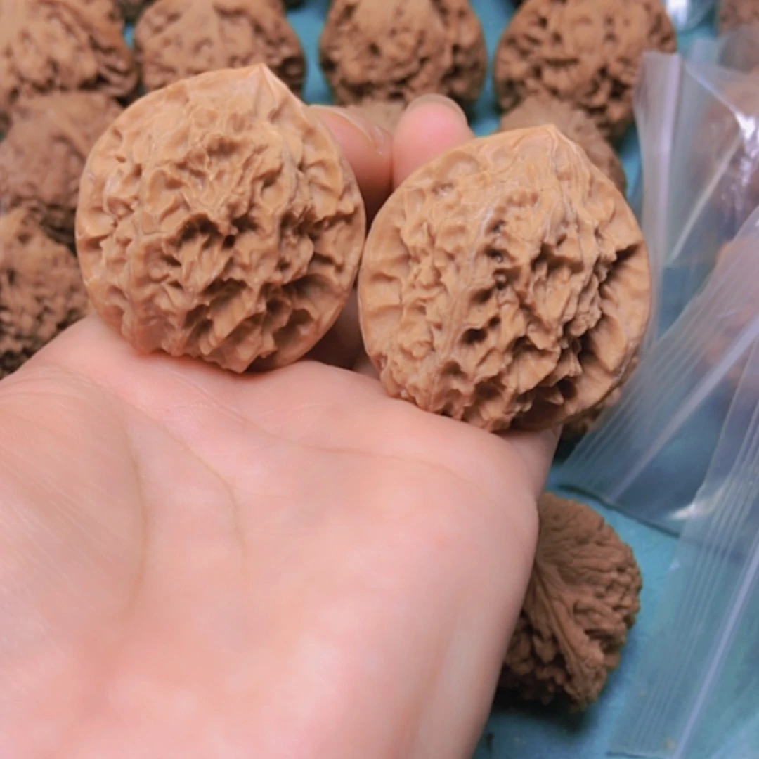 【闪购商品】摆件核桃38天通宝有修