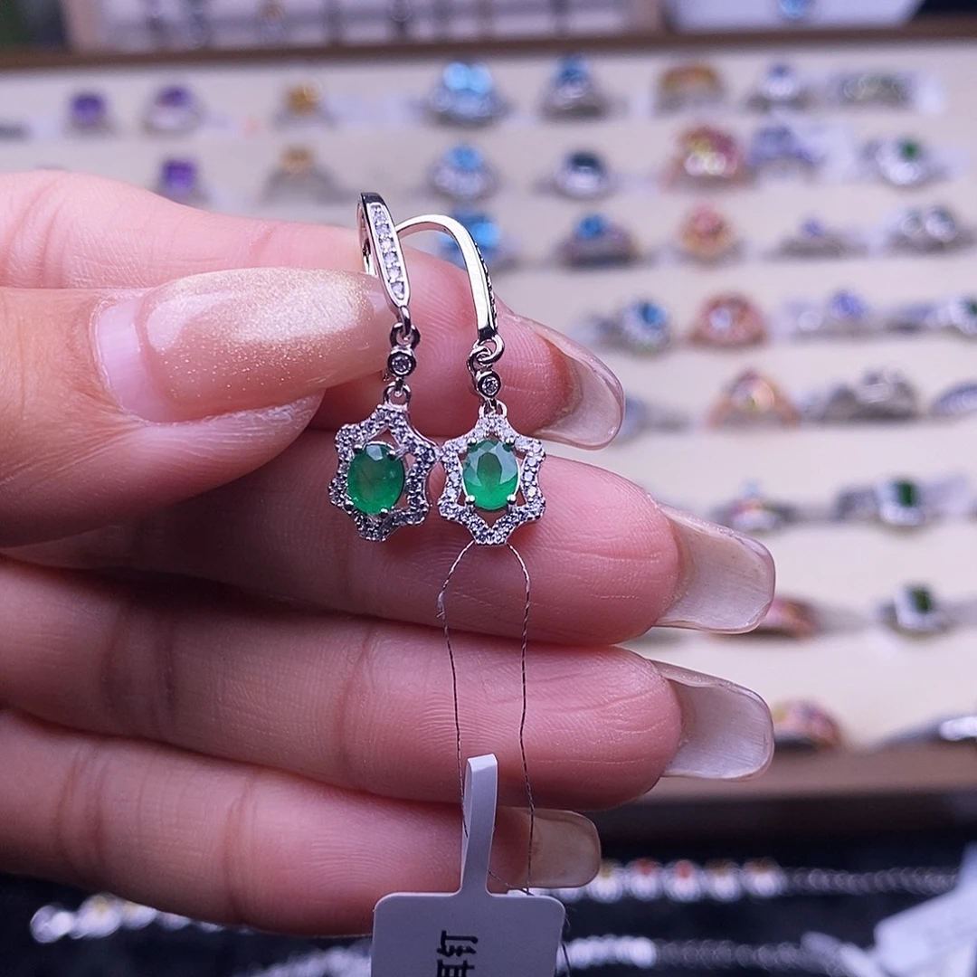 祖母绿耳饰银S925镶嵌
