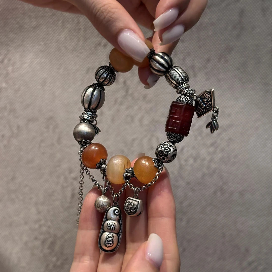 925银手链 <大头姐>S09754 豌豆喜字方牌瓜珠红色串珠手链