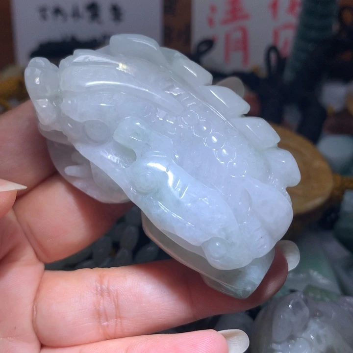 翡翠未镶嵌颈饰保真天然A货翡翠