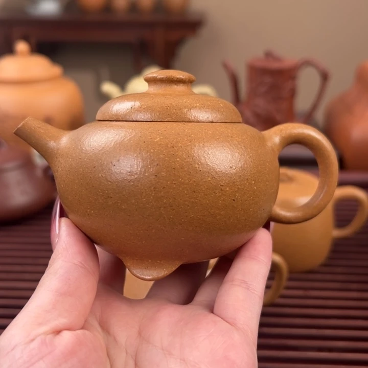 紫砂茶壶金黄段珠凤团壶180cc