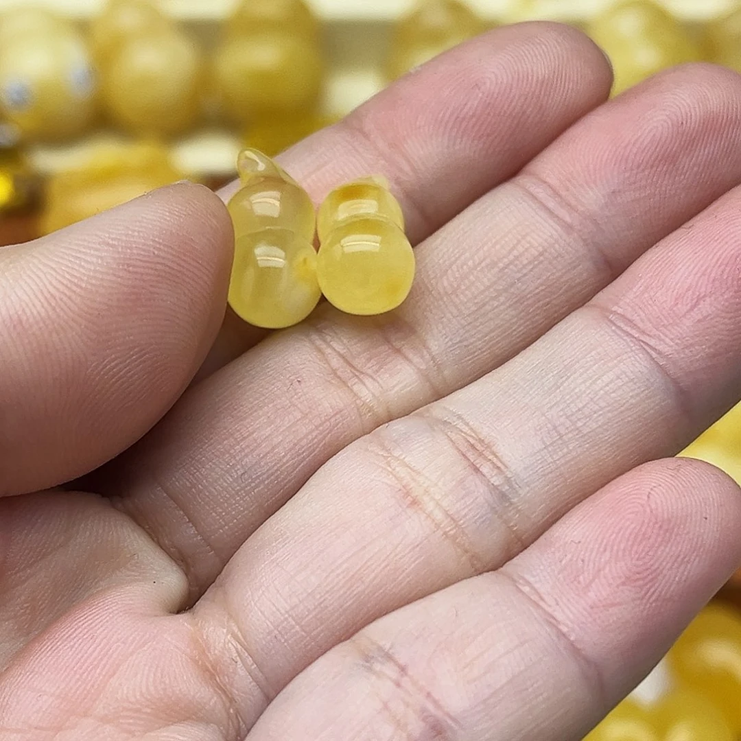 蜜蜡未镶嵌裸石天然