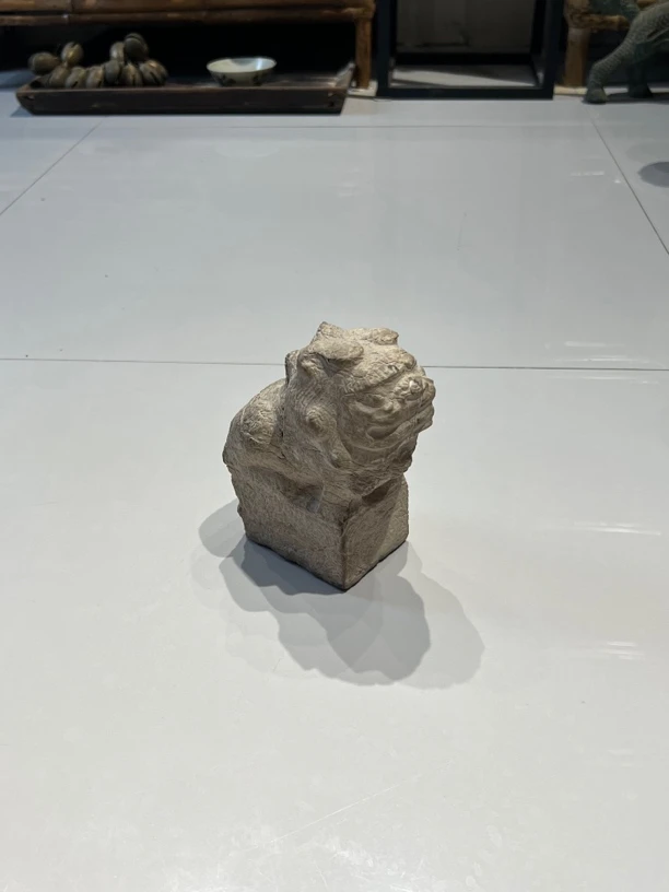 石雕狮子案头必备