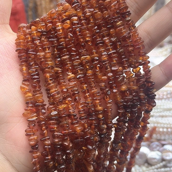 未镶嵌玛瑙/玉髓珠宝半成品一条琥珀碎石42cm左右