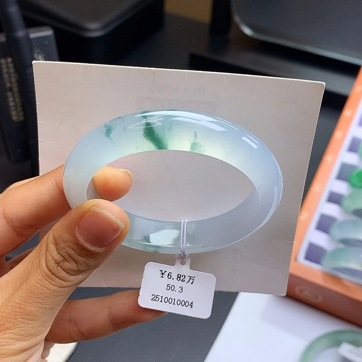 未镶嵌手镯翡翠51冰飘花正圈