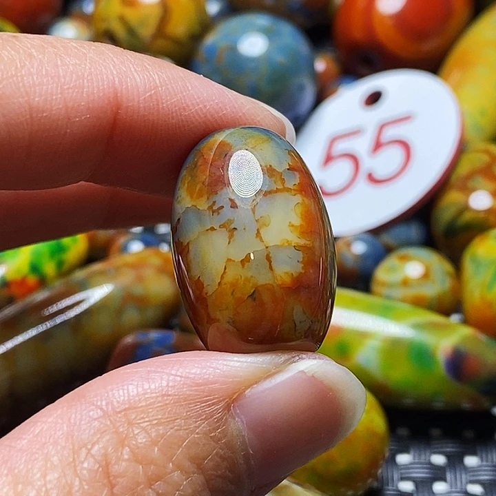 蔚***海玛瑙/玉髓未镶嵌颈饰