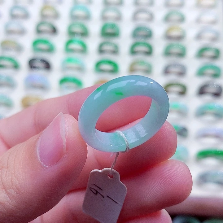 翡翠未镶嵌戒指16号