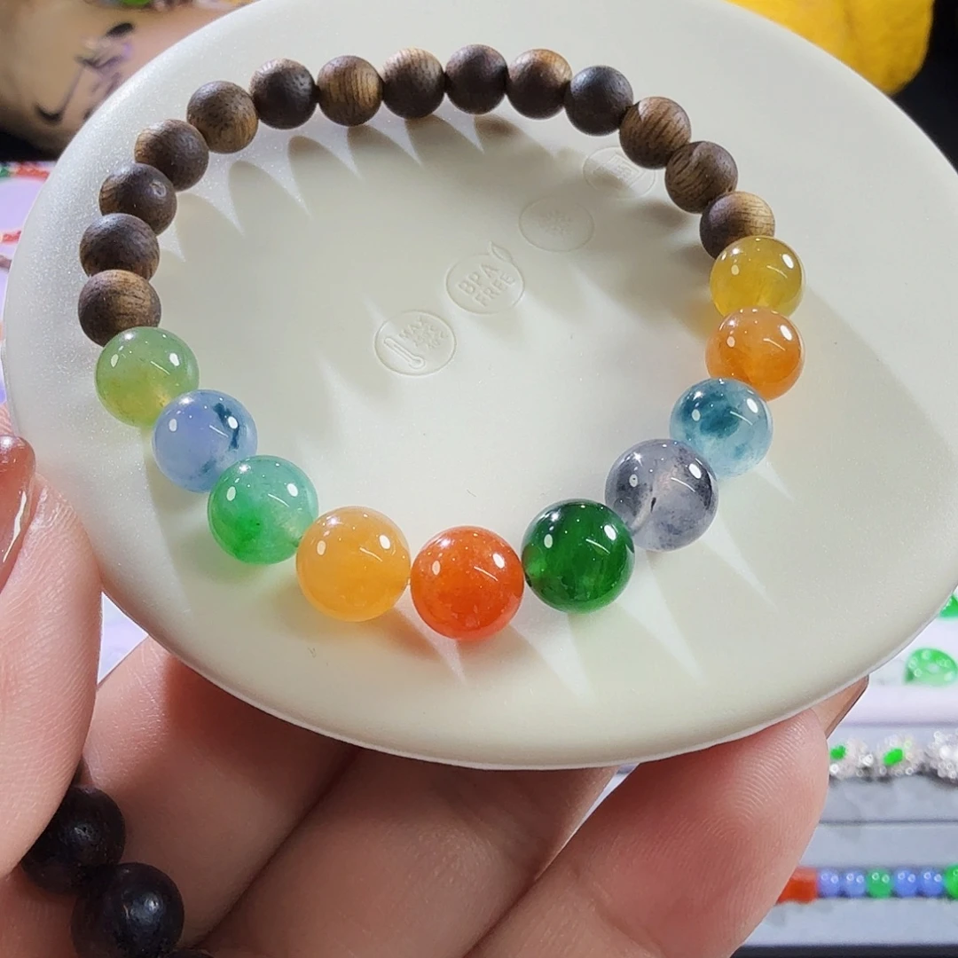 翡翠未镶嵌颈饰裸石