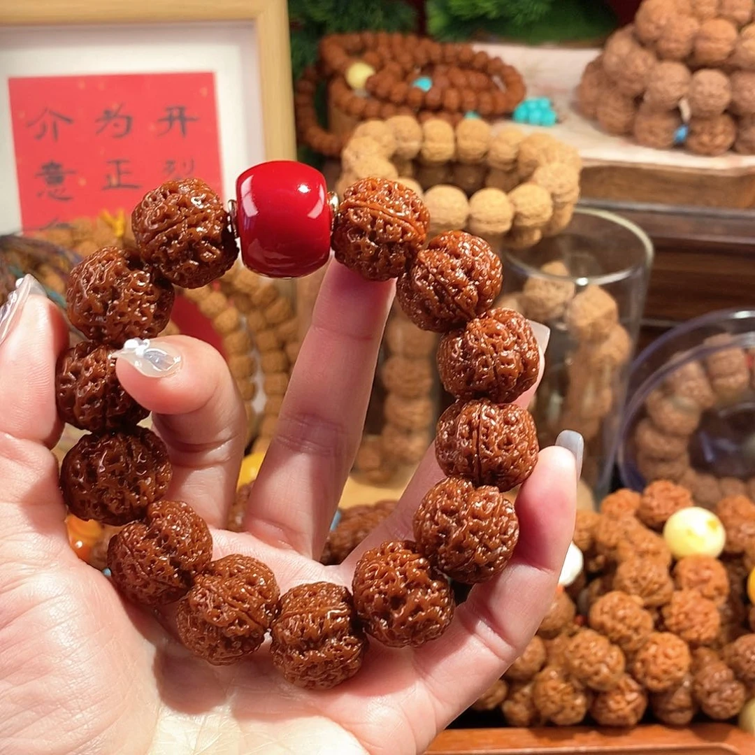 金刚菩提吊坠215玉华红