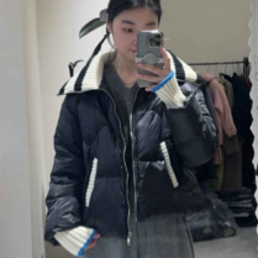 短款毛衣领羽绒服黑色