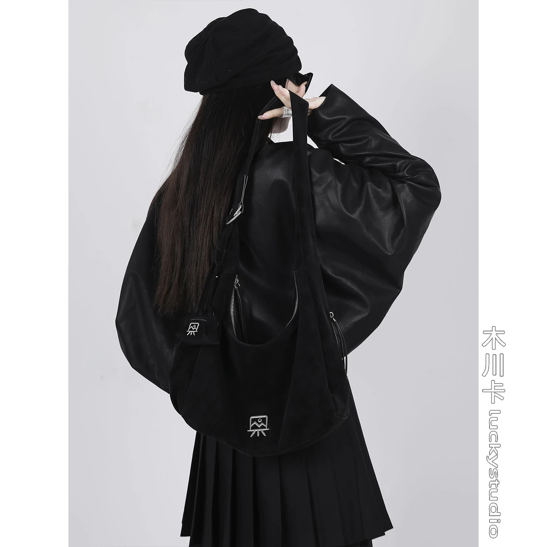 木川卡原创潮酷运动风hobo托特包小众单肩斜挎包百搭时尚休闲黑色