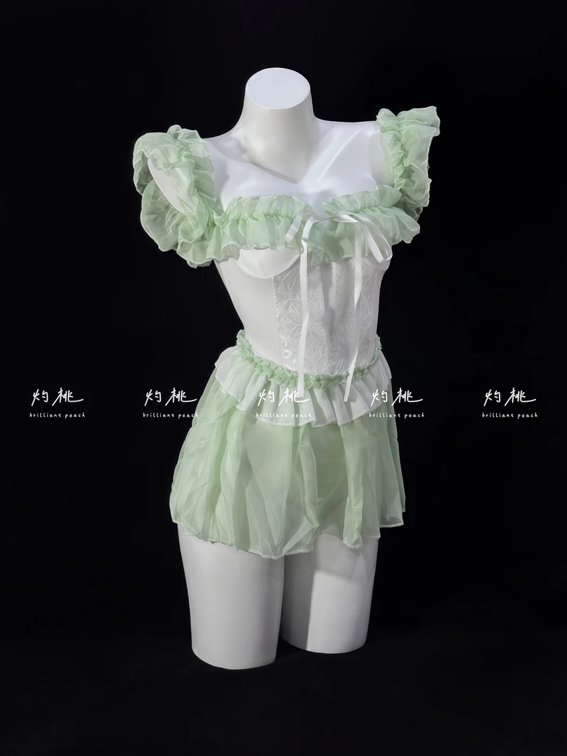 【绿野仙踪】少女纯欲蕾丝吊带连衣裙露肩短裙雪纺甜美睡裙