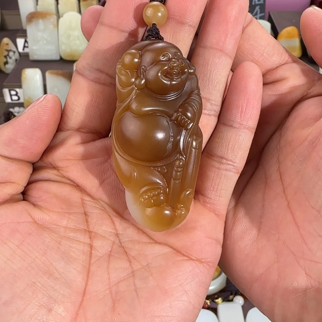 安***佳和田玉（糖玉）未镶嵌颈饰