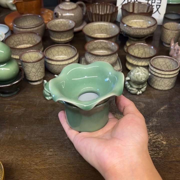 青瓷微瑕浮力特价