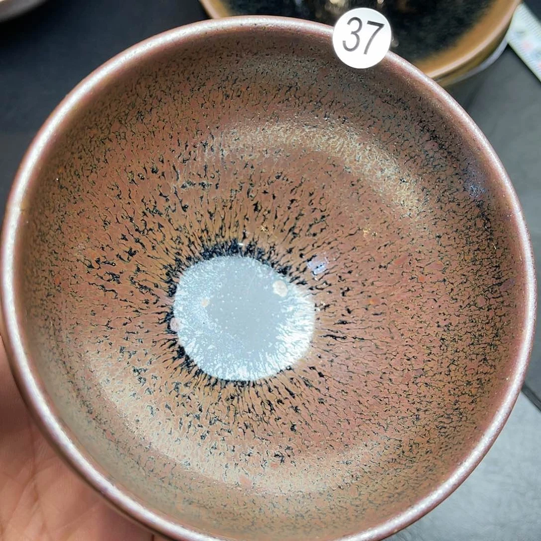 茶盏龙窑柴烧铁锈钵钵器型