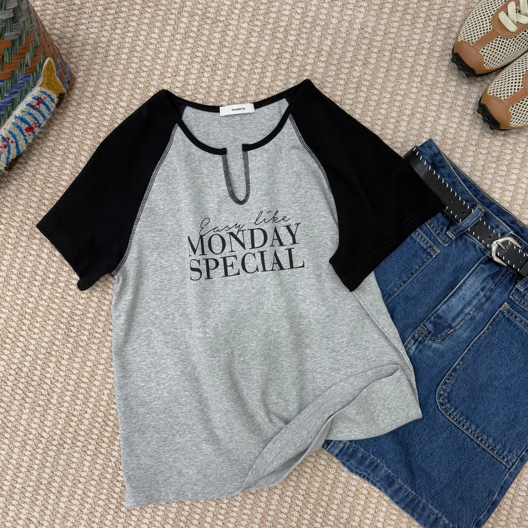 小版插肩袖字母短袖T恤