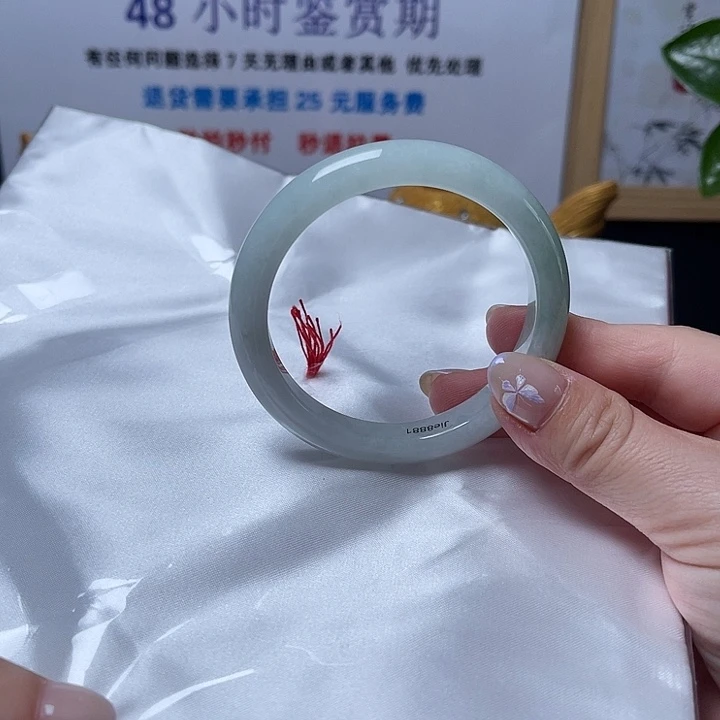 未镶嵌手镯翡翠正圈 有纹裂