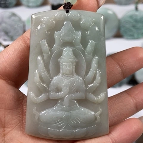 翡翠颈饰未镶嵌千手观音福利