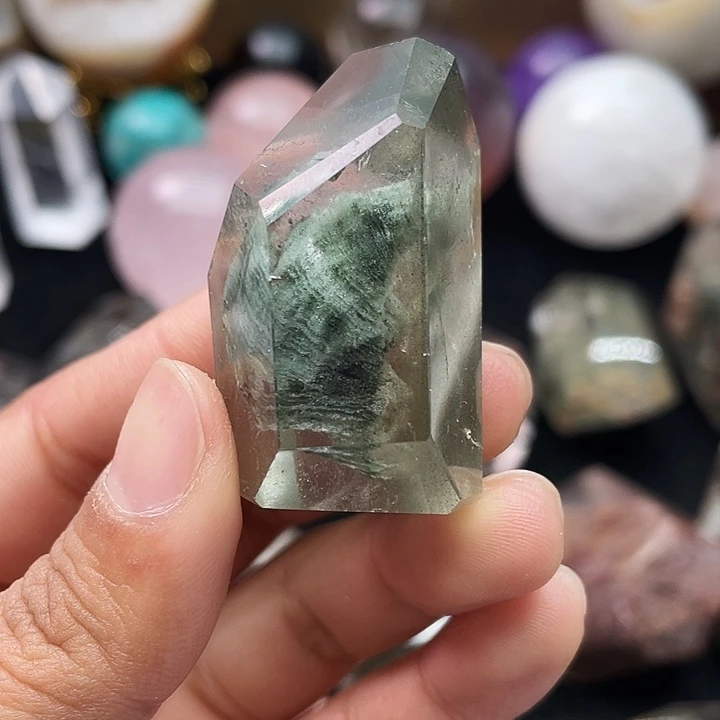 水晶天然水晶未镶嵌马*嘟