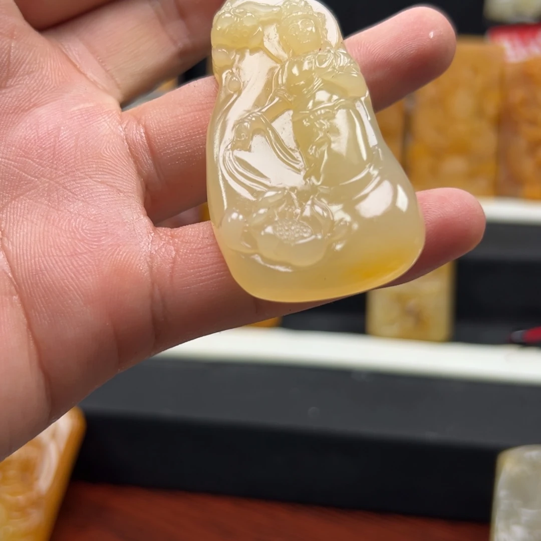 石英质玉（黄龙玉）未镶嵌多样性发货，发其一