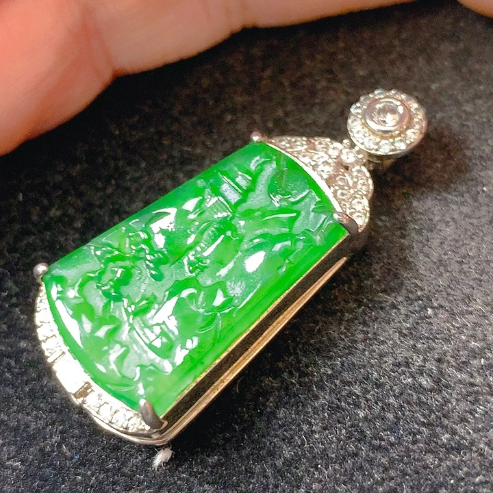 颈饰未镶嵌翡翠翡翠