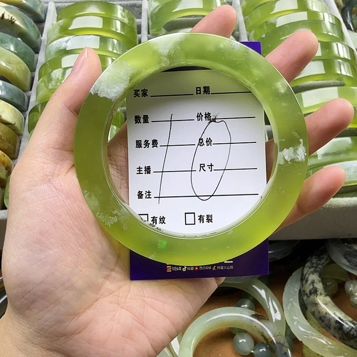 溪***夕蛇纹石玉未镶嵌岫玉蛇纹石手镯