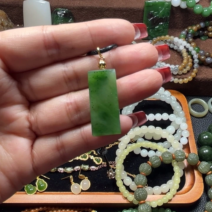 未镶嵌戒圈和田玉（糖玉）