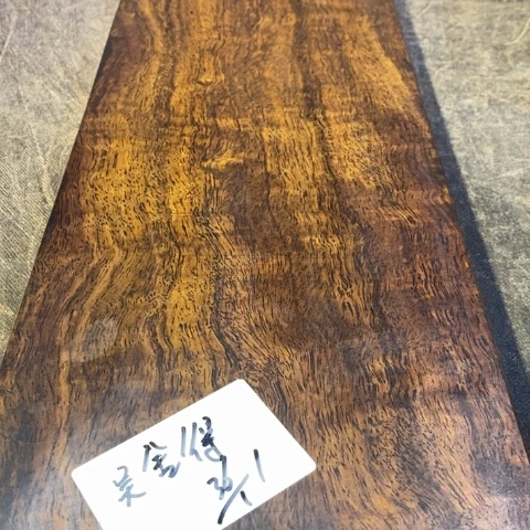 东非黑黄檀（紫光檀）吴*得