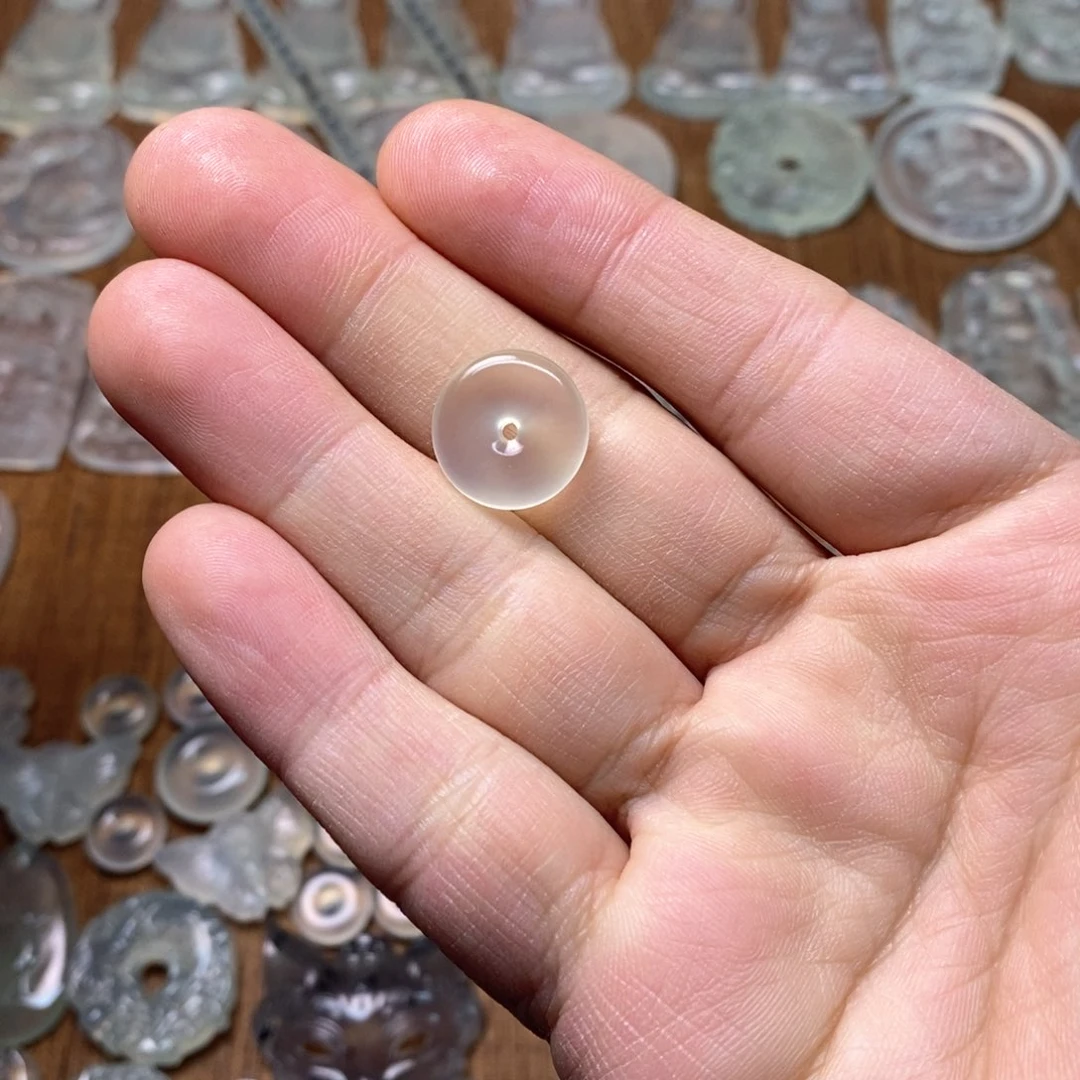 岫玉吊坠(不含链)未镶嵌