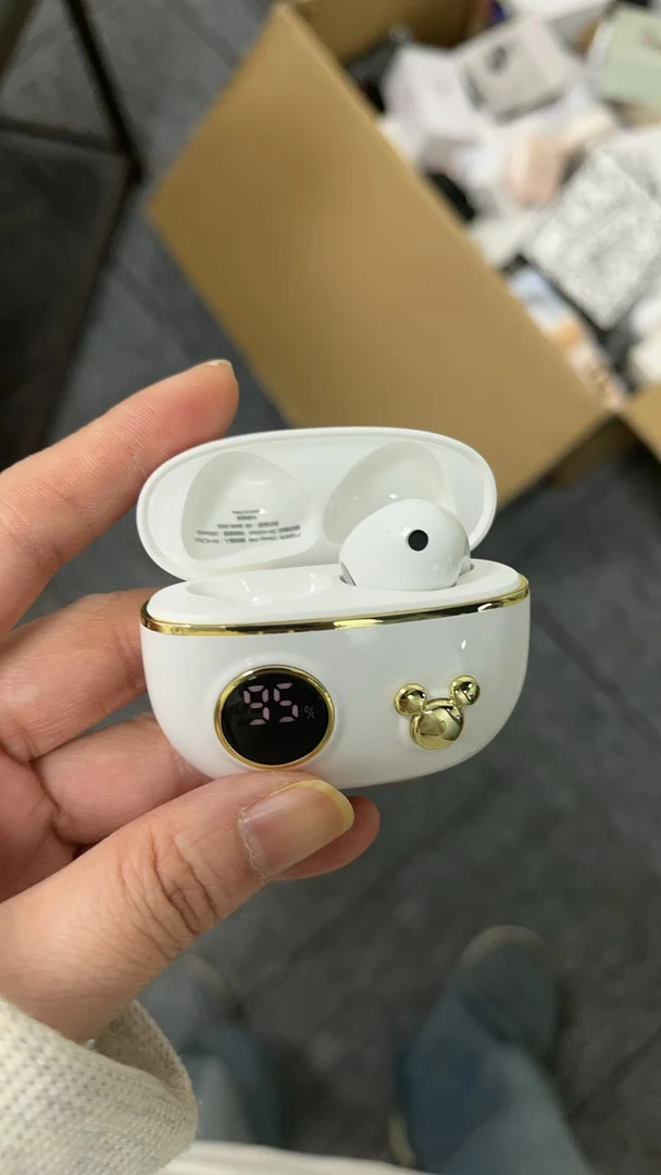 【清样品】无线蓝牙耳机入耳式