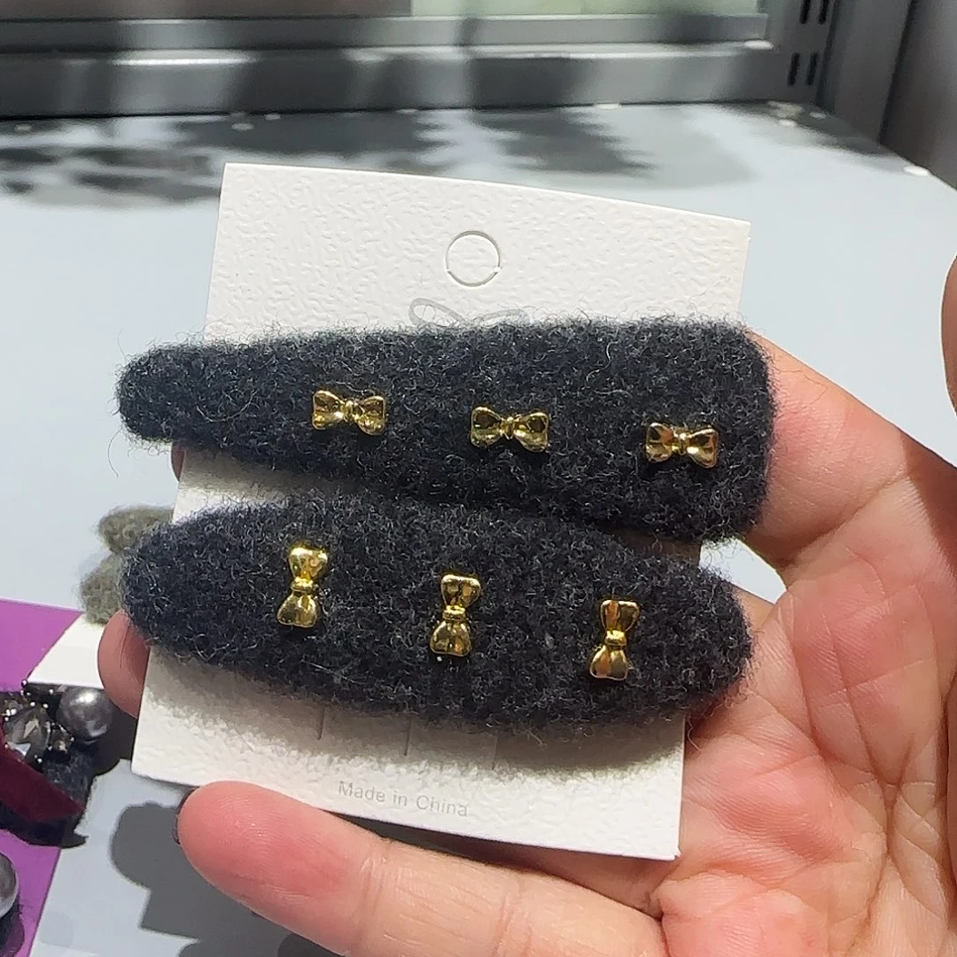 非金属灰色掰掰夹