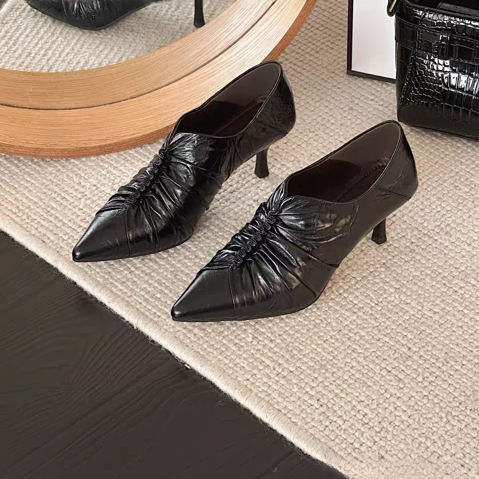 牛皮！25年最新款高货手工褶皱花型尖头细跟通勤工装鞋时装踝靴鞋