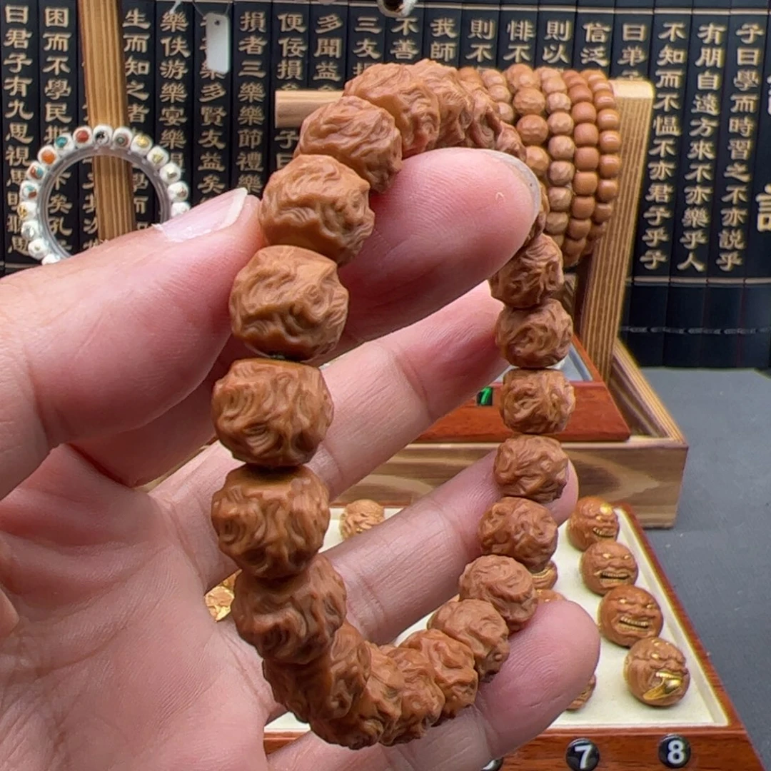 猴头核桃吊坠龙蛇