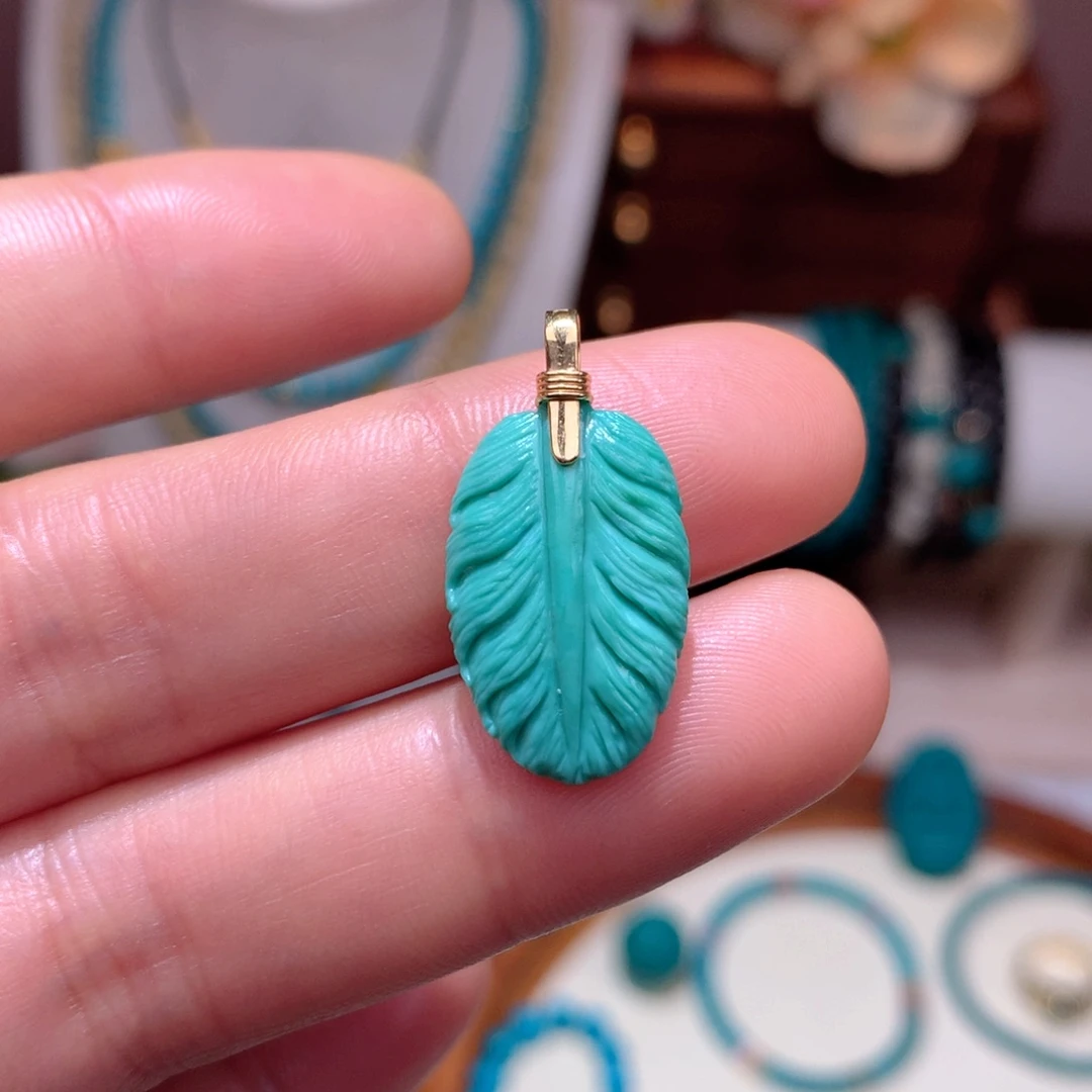 绿松石珠宝奇石18K金镶嵌