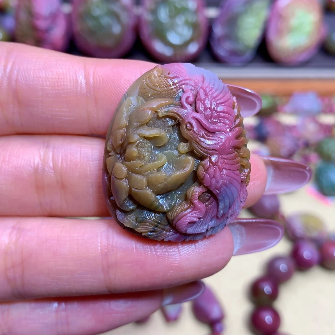 玛瑙挂件未镶嵌盐源定制