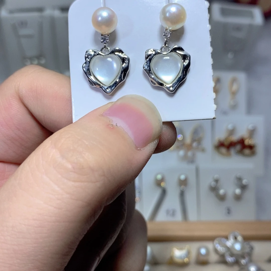 银S925镶嵌淡水珍珠耳饰