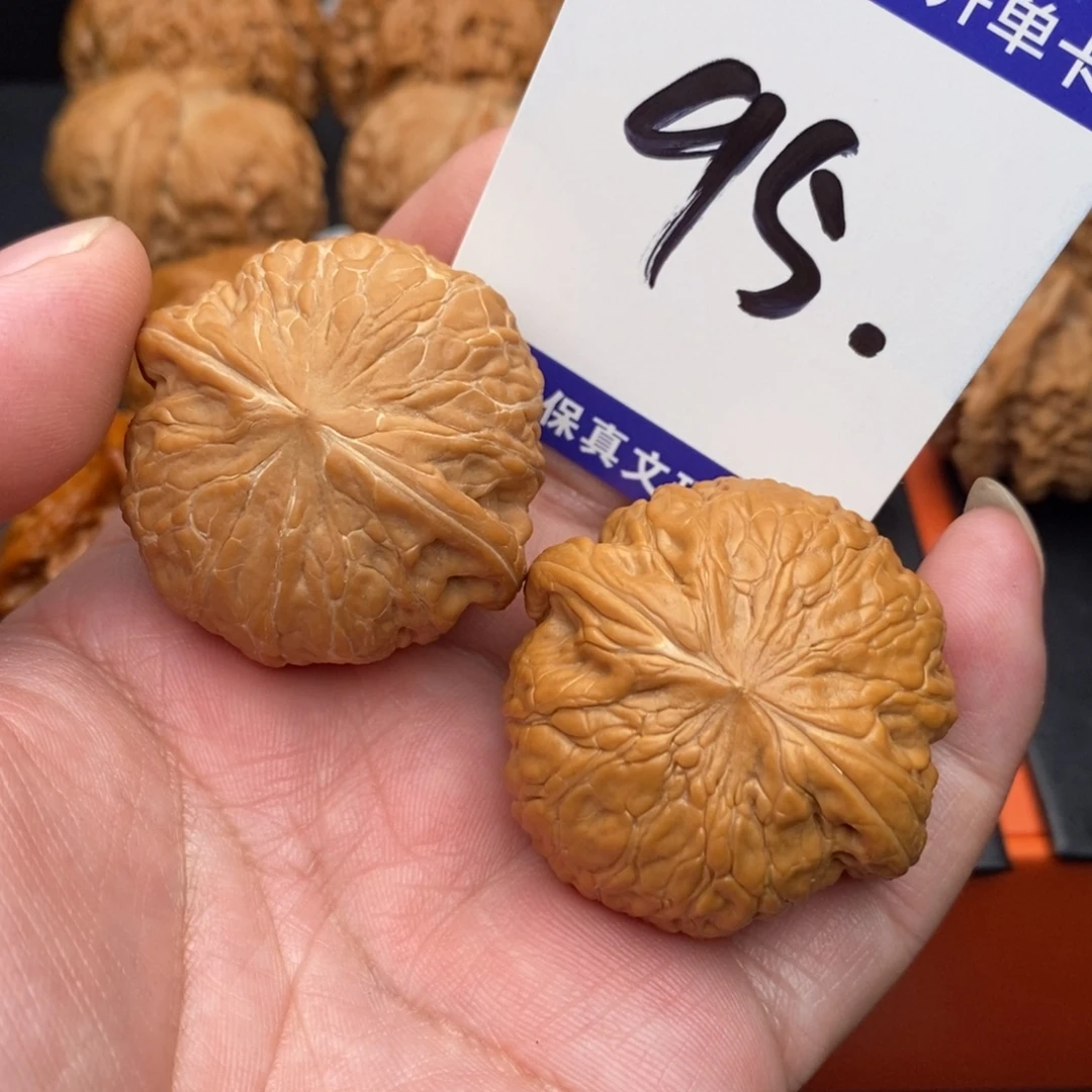 铁***、文玩核桃把件铁锤妹妹40