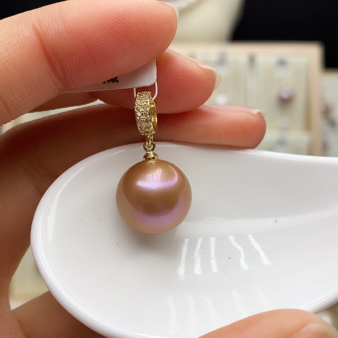 淡水珍珠合金颈饰