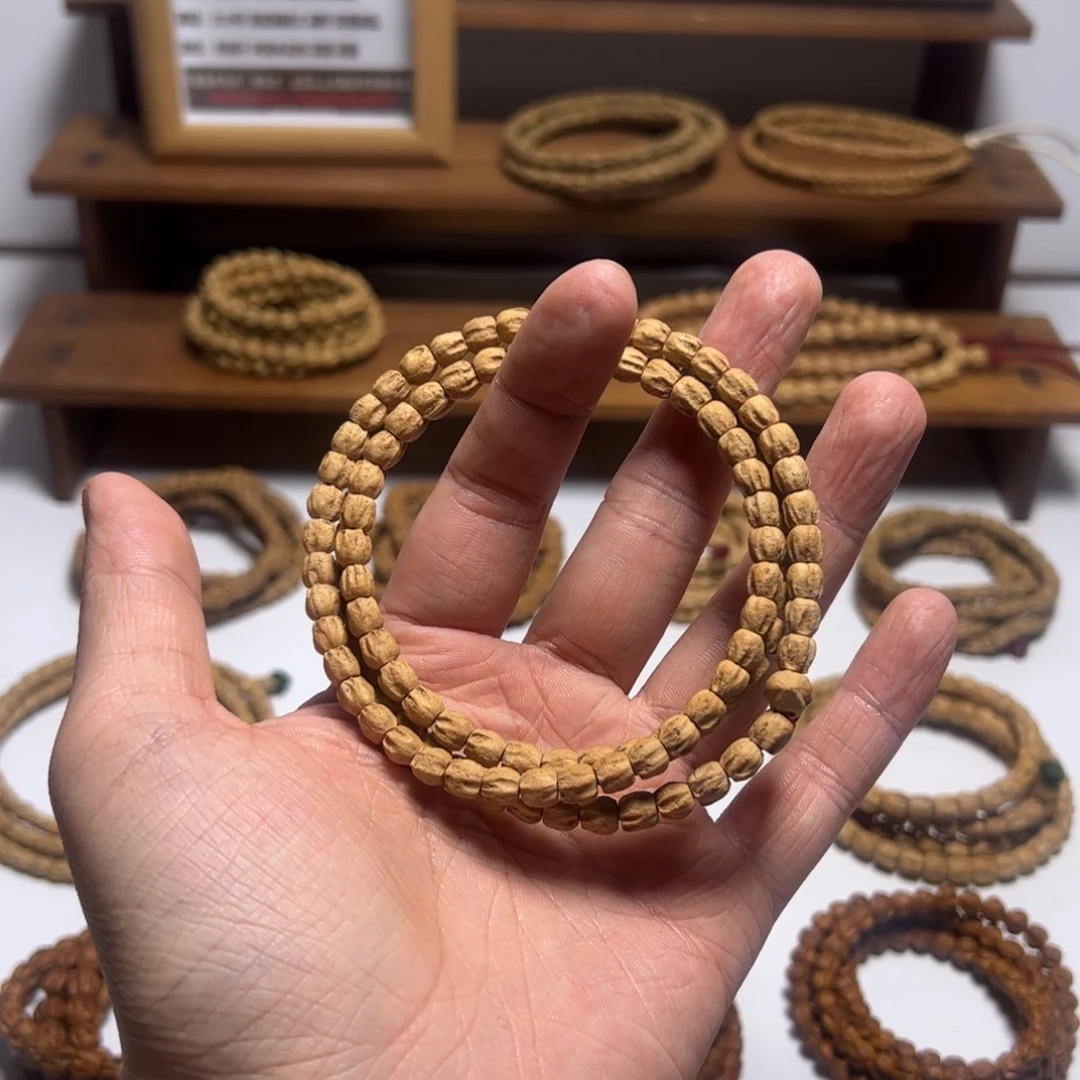 孤***忆柏香籽/百香籽吊坠