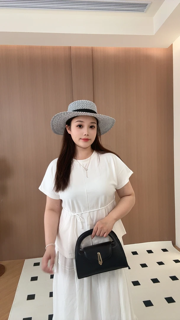 夏季新款微胖mm大码纯色设计感显瘦上衣WBM0001